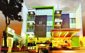 Bamboo Inn Hotel & Cafe